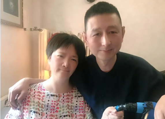 Hà Tình chống chọi với căn bệnh u não