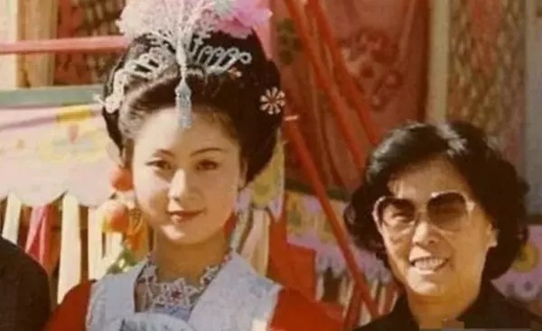 Để có được cái gật đầu từ Mã Lan, cố đạo diễn Dương Khiết của Tây Du Ký đã tốn nhiều tâm huyết.