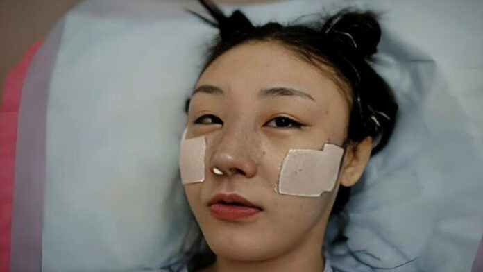 Cô gái chi 28 tỷ đồng để phẫu thuật giống Phạm Băng Băng, ê chề vì ồn ào trốn thuế của thần tượng Ảnh 1