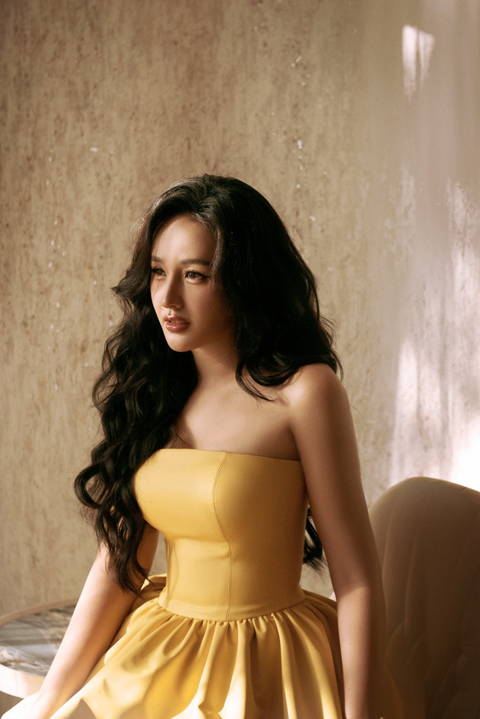 Mai Phương Thúy hiện có cuộc sống bình yên, hiếm hoi mới xuất hiện trong một số sự kiện của giới showbiz. Ảnh: FBNV