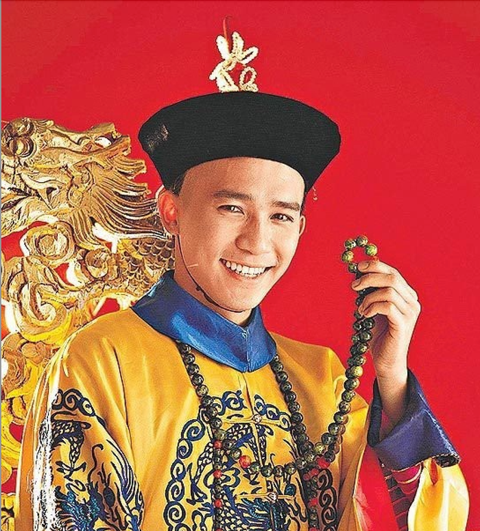 Lộc Đỉnh Ký mang màu sắc hài hước, châm biếm.