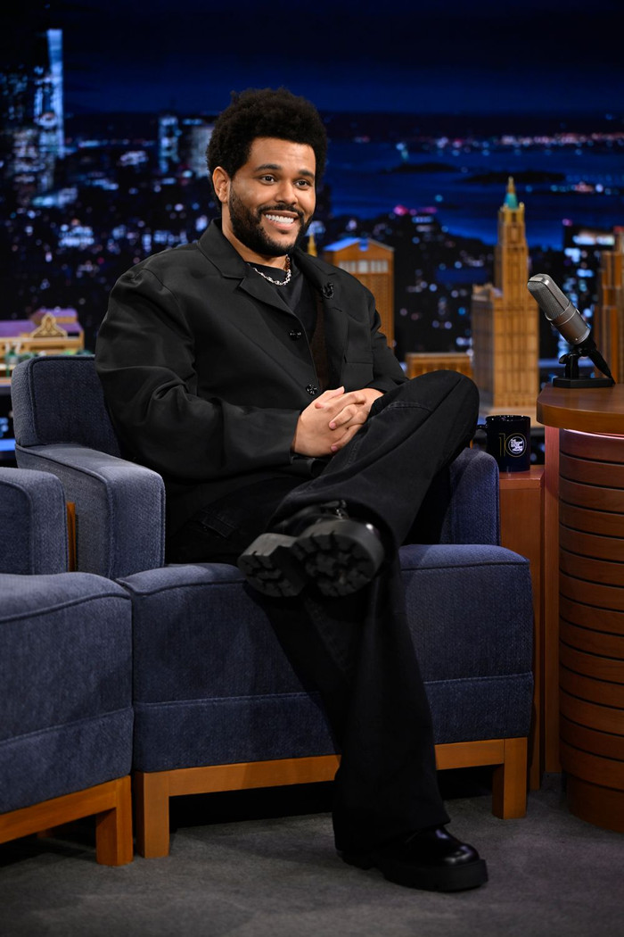 Thương vụ tỷ đô của The Weeknd Ảnh 2