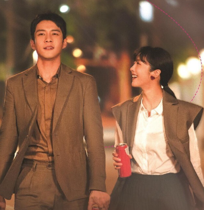 Phim bóc tách lớp mặt nạ của giới trẻ đô thị, từ công việc đến tình yêu