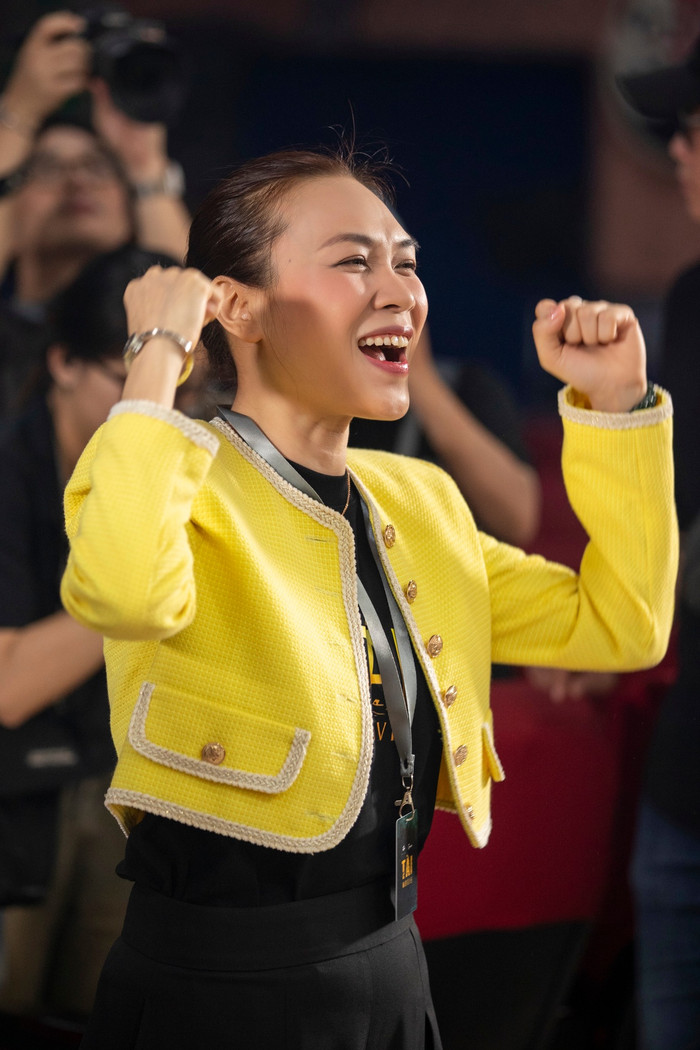 Mỹ Tâm thể hiện năng lượng tích cực ở lễ khai máy. Ảnh: FBNV