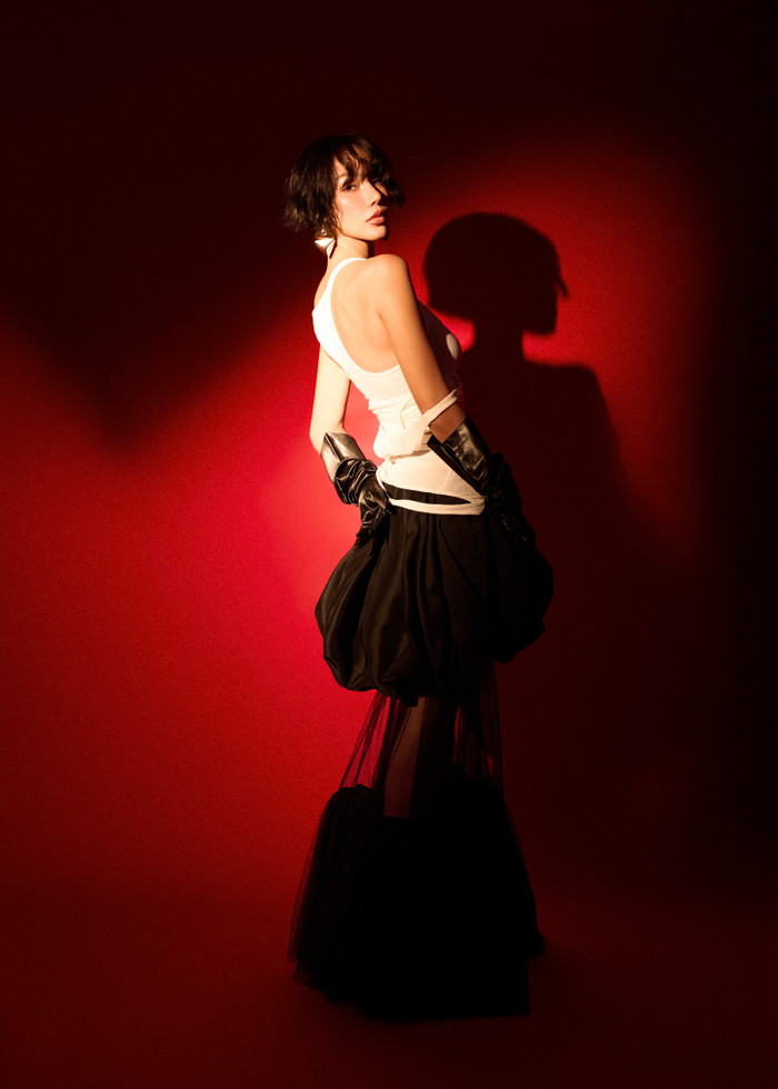 Nữ ca sĩ Việt khoe body múi cục cục, ai nhìn cũng 'sốc' Ảnh 2