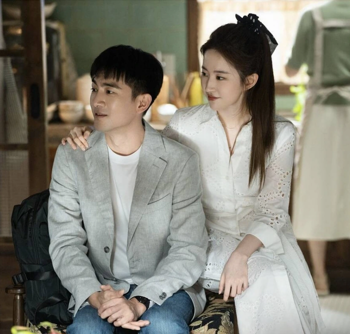 Lâm Canh Tân và Lưu Diệc Phi.