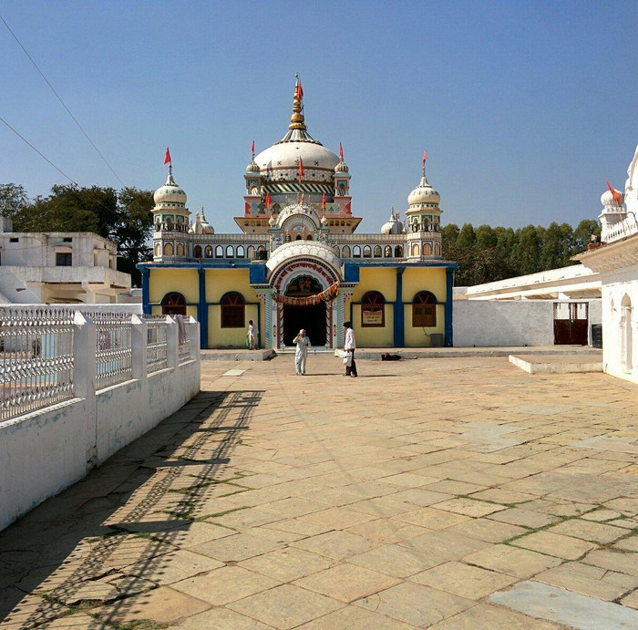 Hai người bạn thân đào đất tìm thấy viên kim cương trị giá hơn 1,7 tỷ đồng, tiết lộ mục đích sử dụng số tiền Ảnh 2