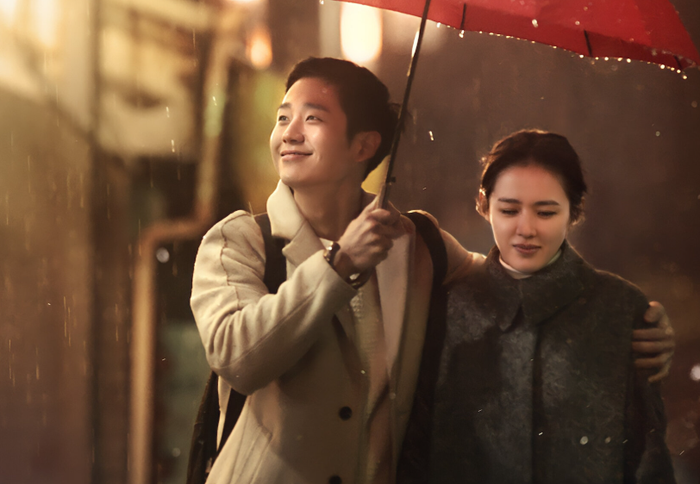 Son Ye Jin và Jung Hae In tạo nên chuyện tình trưởng thành, mềm mại như cơn mưa đầu mùa