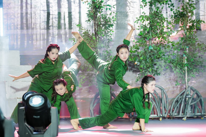 Những sân chơi nghệ thuật học đường ngày càng hấp dẫn sinh viên ngày nay.