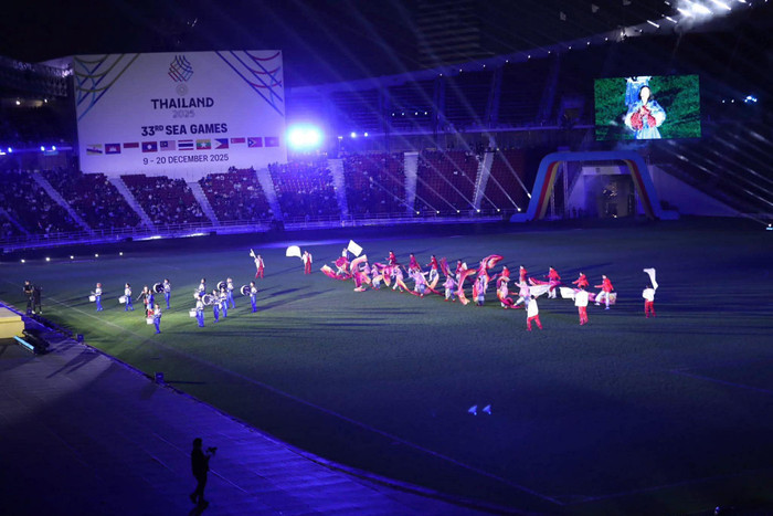 Sân khấu lễ bế mạc SEA Games để lại nhiều cảm xúc cho khán giả.