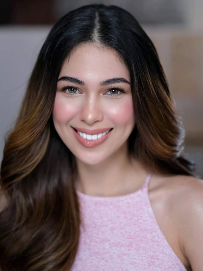 Cận visual xinh đẹp của Á hậu Miss Cosmo năm nay. Ảnh: IGNV