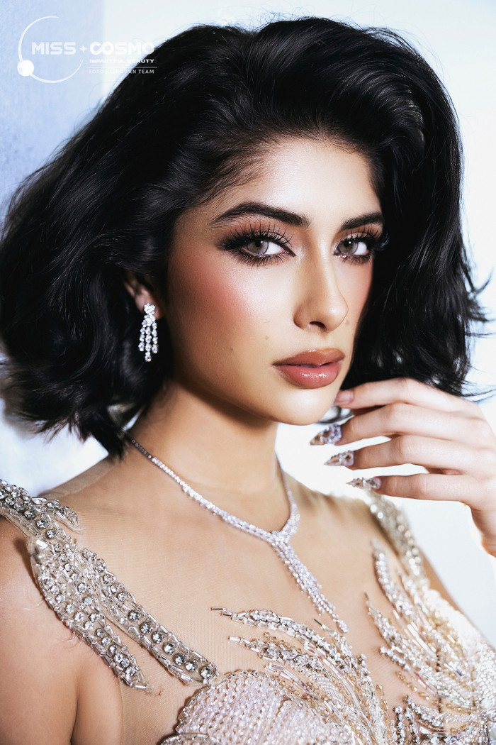 Vẻ đẹp 'hút hồn' của đại diện Panama. Ảnh: Miss Cosmo