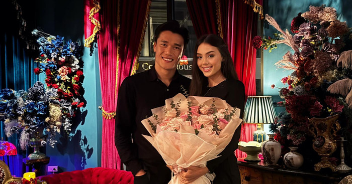 Bà xã luôn bên cạnh ủng hộ Bùi Tiến Dũng. Ảnh: FBNV