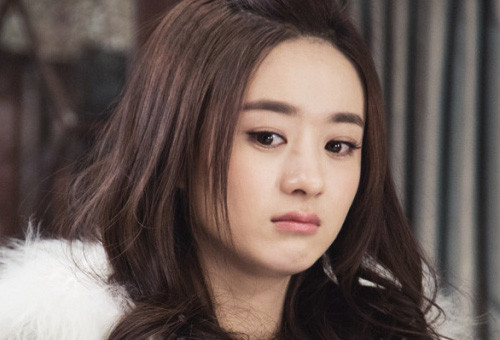 So kè nữ chính trong loạt phim truyền hình chuyển thể từ tiểu thuyết Cố Mạn Ảnh 5