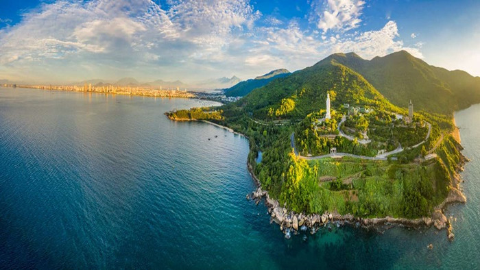 Bán đảo Sơn Trà - 'lá phổi xanh' của Đà Nẵng.