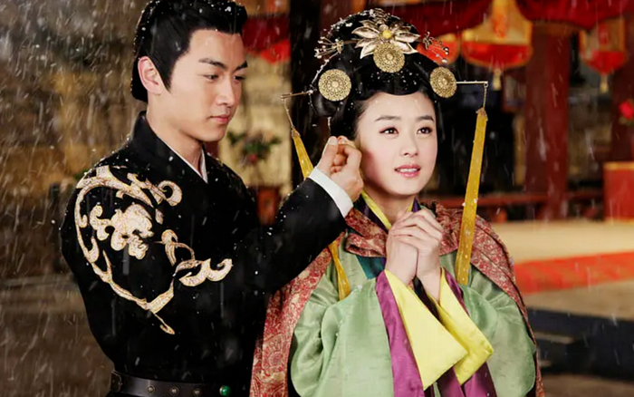 Bộ phim đánh dấu bước ngoặt đầu tiên trong sự nghiệp Triệu Lệ Dĩnh. Vai Lục Trinh thông minh, kiên cường giúp cô thoát khỏi hình ảnh diễn viên phụ và nhanh chóng được chú ý như một gương mặt trẻ triển vọng của màn ảnh Hoa ngữ.