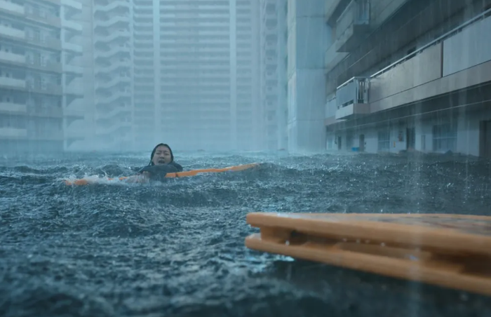 Toàn cảnh chung cư cao tầng bị nhấn chìm giữa đại hồng thủy