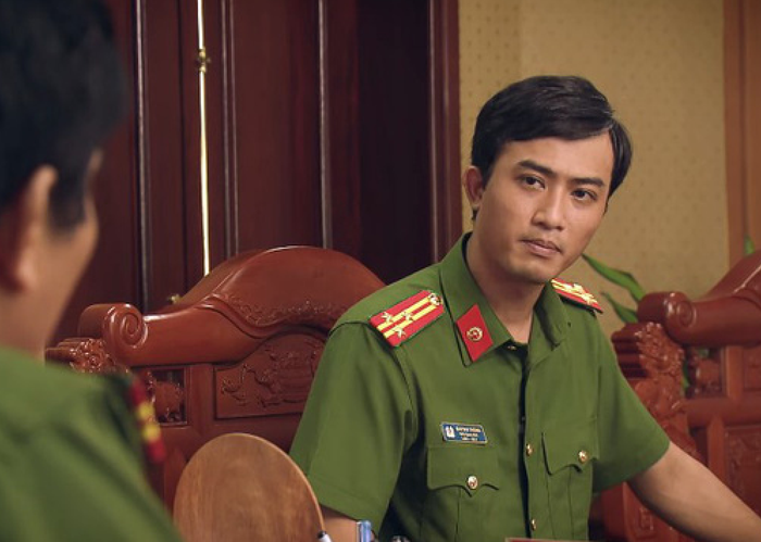 Vai Thượng tá Thông tiếp tục khẳng định thế mạnh với những nhân vật đa chiều. Nhân vật vừa quyền lực vừa biến chất, phản ánh rõ mảng tối của con người trước cám dỗ.