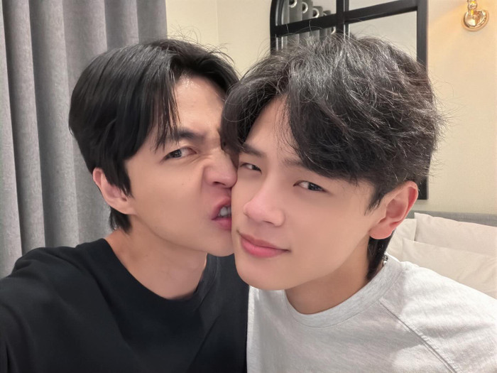 Nam ca sĩ gây xôn xao khi công khai người yêu đồng giới Ảnh 1