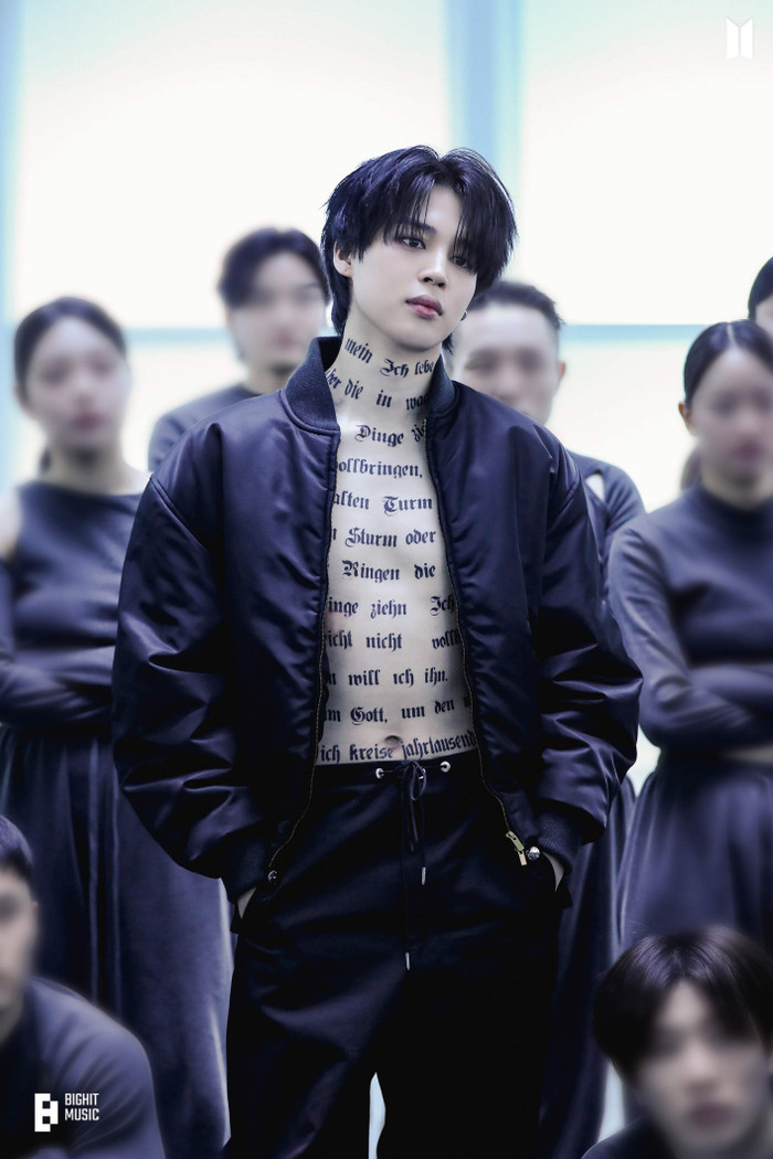 Jimin tiết lộ kỷ niệm với V thời chưa nổi tiếng, thành viên BTS nghe xong không giữ được bình tĩnh Ảnh 1