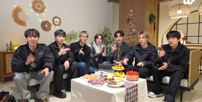 Jimin tiết lộ kỷ niệm với V thời chưa nổi tiếng, thành viên BTS nghe xong không giữ được bình tĩnh Ảnh 3