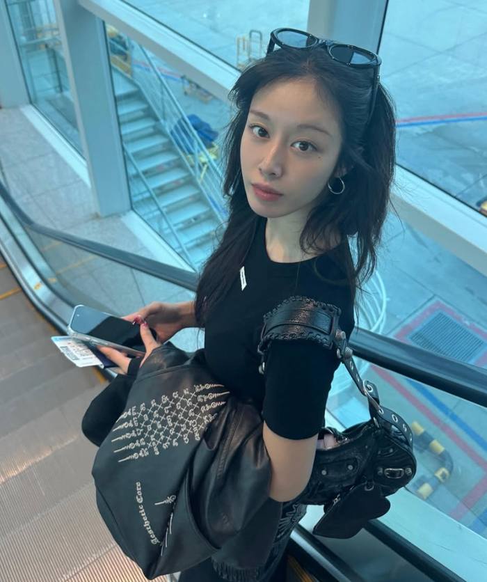 Jiyeon đang dành nhiều thời gian cho công việc. Ảnh: IGNV