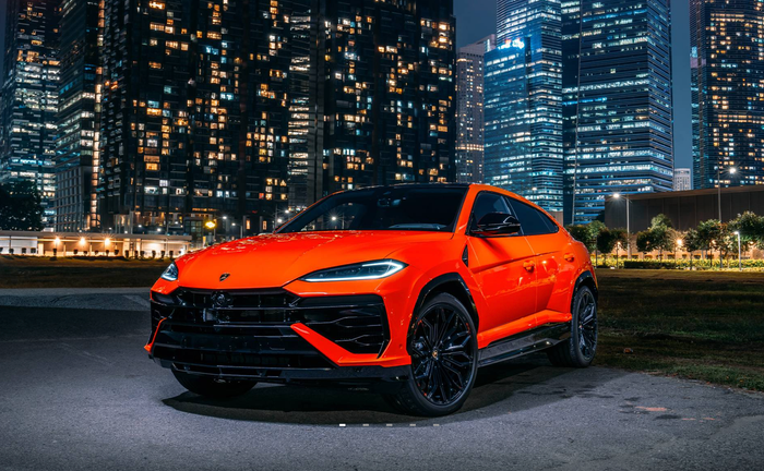 Lamborghini Urus trở thành một trong những mẫu xe cạnh tranh trực tiếp với McLaren SUV 5 chỗ. (Ảnh: Lamborghini)