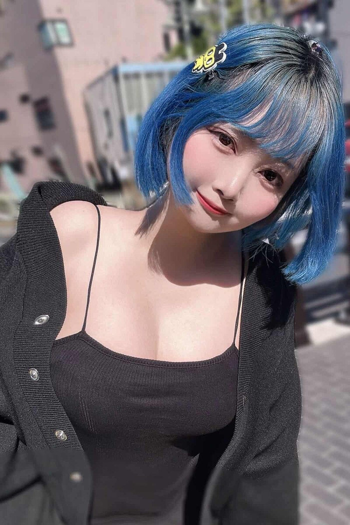 Xôn xao nữ người mẫu gợi cảm tổ chức sự kiện nhưng không một khán giả nào đến, ngậm ngùi hủy bỏ Ảnh 1