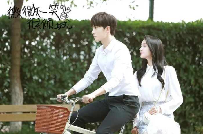 Cặp đôi chính Tiêu Nại - Bối Vy Vy trong khoảnh khắc ngọt ngào cạnh nhau