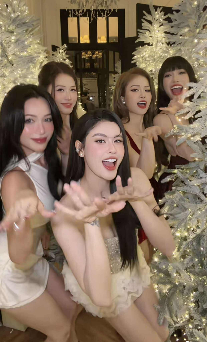 Nhan sắc ngày càng quyến rũ, chín muồi của Trương Quỳnh Anh.&nbsp;