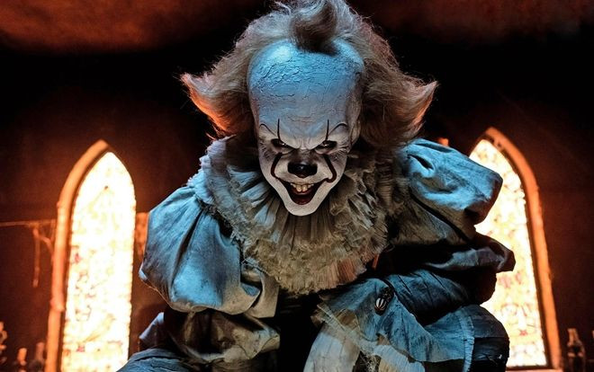 Nhìn chung, Pennywise vẫn là phản diện mạnh mẽ hơn Vecna một bậc (Ảnh: HBO).