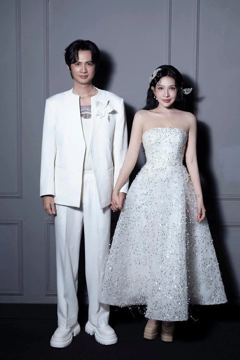 Nam diễn viên hiếm hoi công khai gọi Khả Như là 'người thương'.