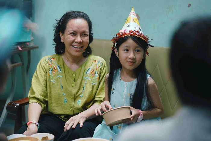 Cục vàng của ngoại mà Việt Hương đóng chính mang về hơn 82 tỷ đồng.