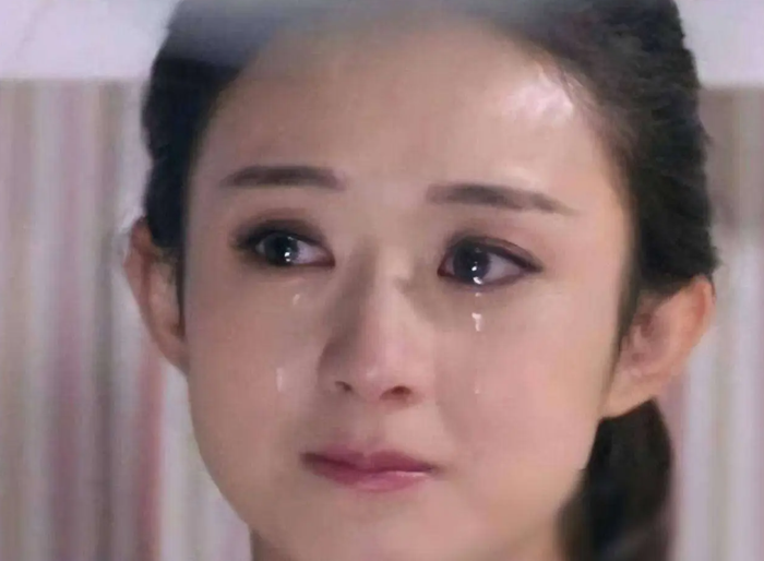 Hình ảnh Triệu Lệ Dĩnh thời kỳ đầu sự nghiệp với gương mặt tròn trịa, tự nhiên