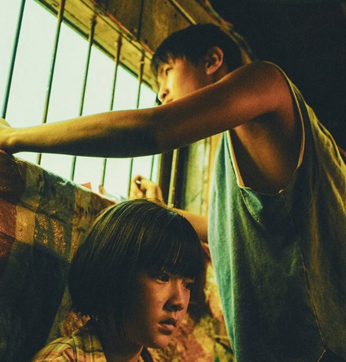 Bí Mật Nơi Góc Tối&nbsp; là 'thần chuyển thể' đúng nghĩa