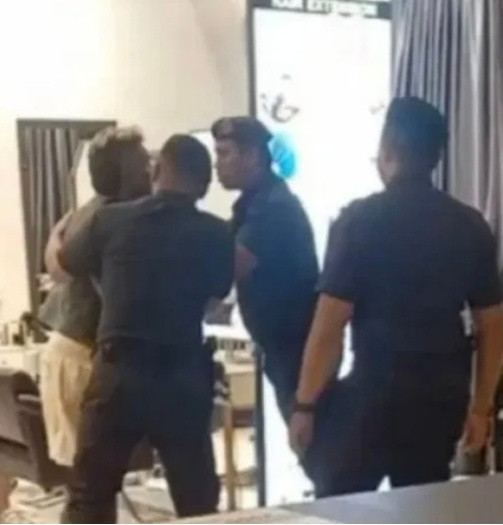 Nam diễn viên bị bắt vì đánh nhau trong trung tâm thương mại Ảnh 3