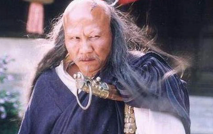 Đoạn Diên Khánh trên màn ảnh - thủ lĩnh Tứ Đại Ác Nhân với tạo hình tàn phế nhưng ánh mắt đầy uy lực