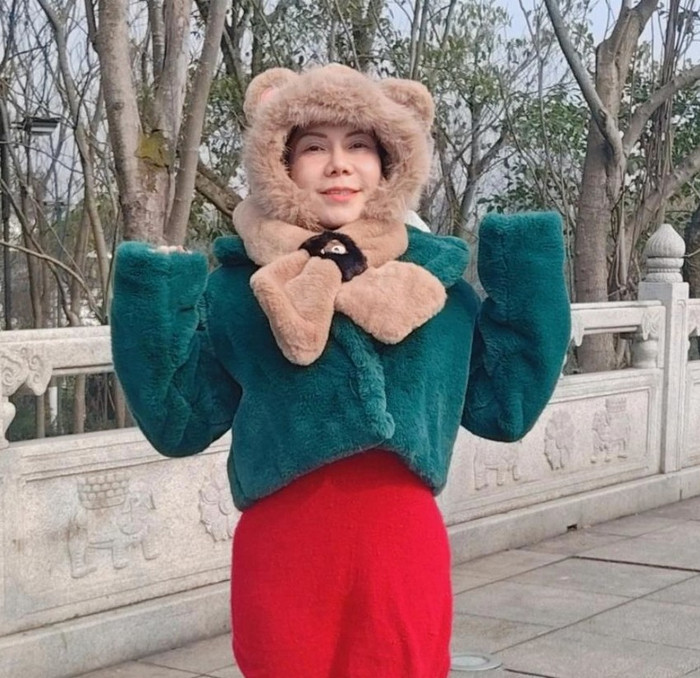 Việt Hương từng sử dụng xe sang 1 tỷ. Ảnh: FBNV