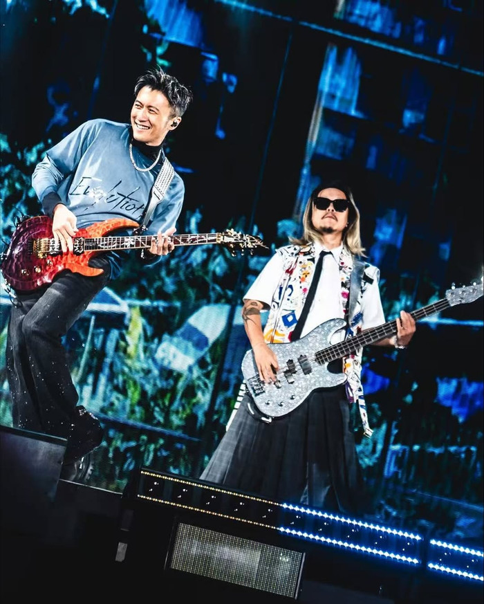 Tạ Đình Phong chưa dừng lại Ảnh 3