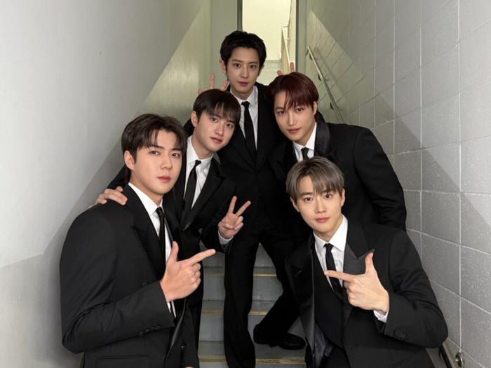 EXO thay đổi đội hình gây tranh cãi Ảnh 3