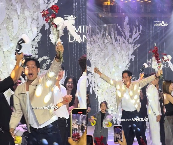 Thanh Thức vui mừng vẫy hoa cưới từ cô dâu, thậm chí anh còn đi nhặt từng cành hoa khiến nhiều netizen hài hước nhận xét 'nôn lấy vợ'. (Ãnh từ TikTok Showbiz Nhật Báo)