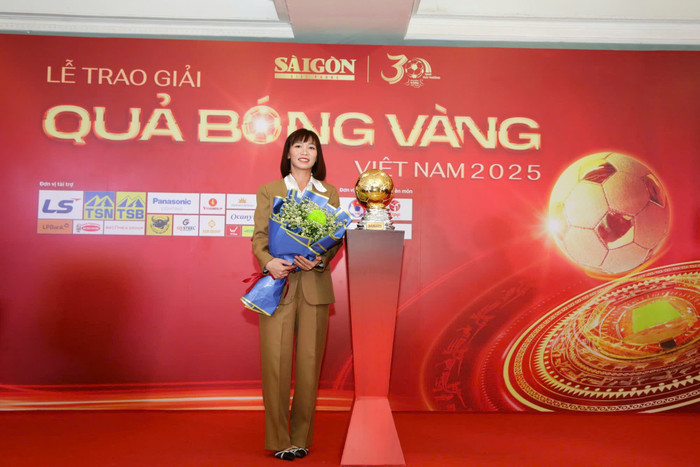 Tuyển thủ Thuỳ Trang - đương kim Quả bóng Vàng bóng đá nữ 2024.