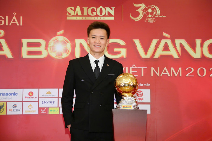 Trực tiếp Quả bóng Vàng Việt Nam 2025: Đình Bắc và Bích Thùy chiến thắng? Ảnh 8