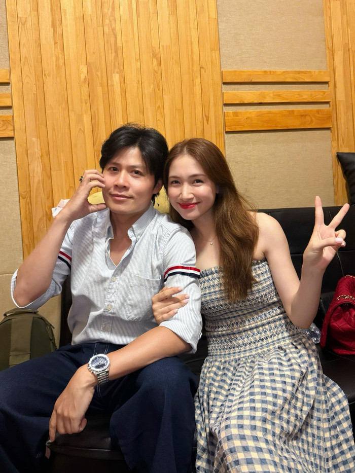 Hòa Minzy và nhạc sĩ Nguyễn Văn Chung từng gặp nhau vào hồi tháng 7. Ảnh: FBNV