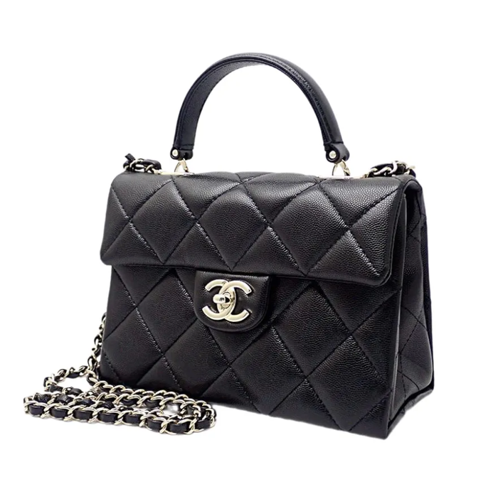 Mẫu túi của bà xã Quang Hải.