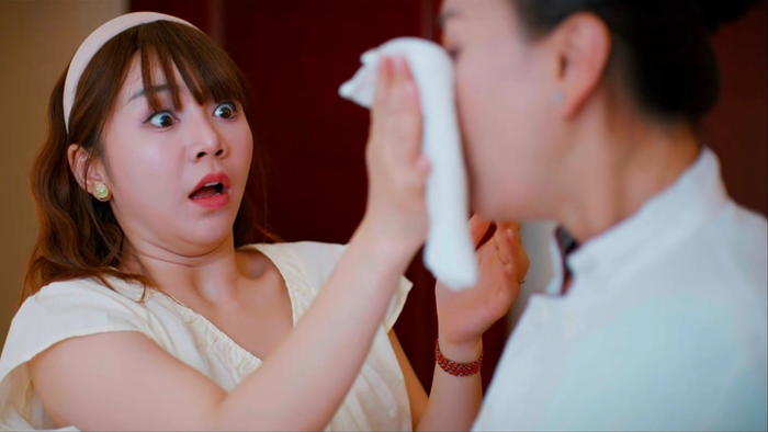 Tuy nhiên, bằng lối diễn xuất biết tiết chế và nhan sắc xinh xắn, Quỳnh Kool nhanh chóng được khán giả yêu thích (Ảnh: NSX).