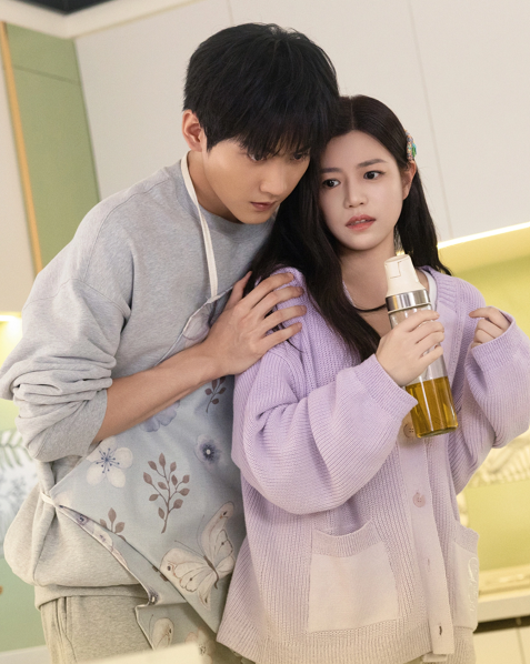 Trần Nghiên Hy và Châu Kha Vũ trong câu chuyện tình mang màu sắc cấm kỵ