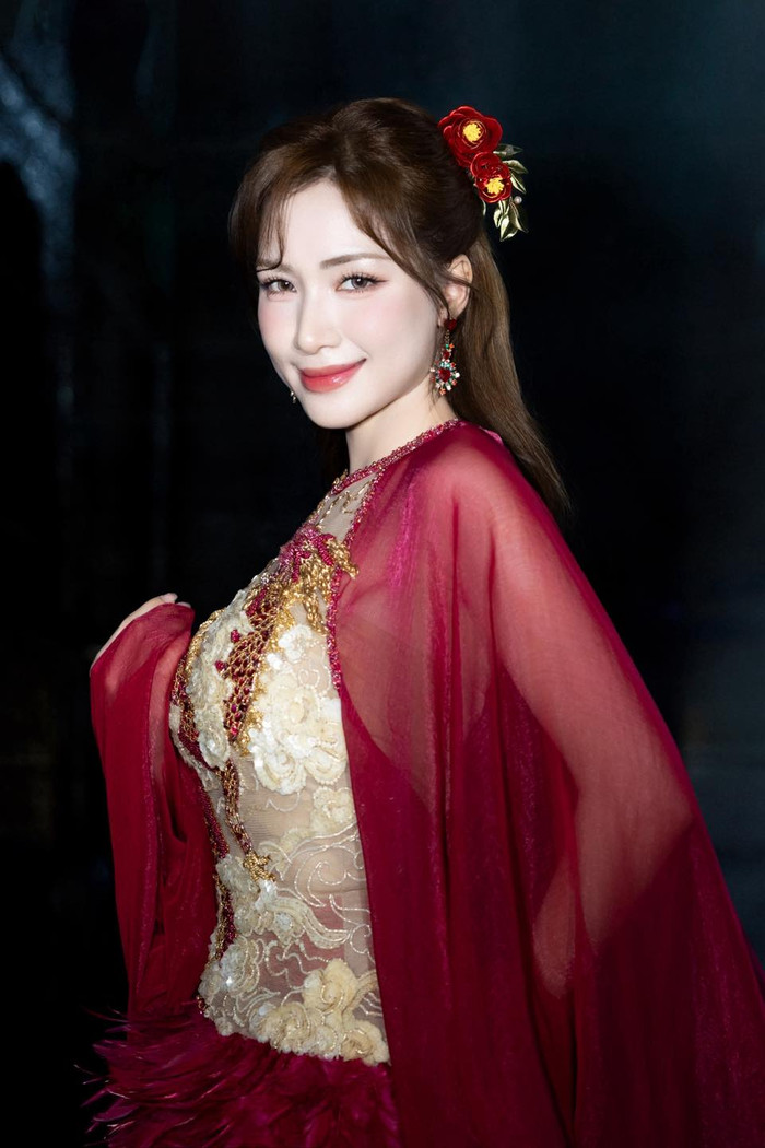 Sự kiện đặc biệt của Hòa Minzy sẽ diễn ra ở sân khấu ngoài trời vào 1/2/2026.