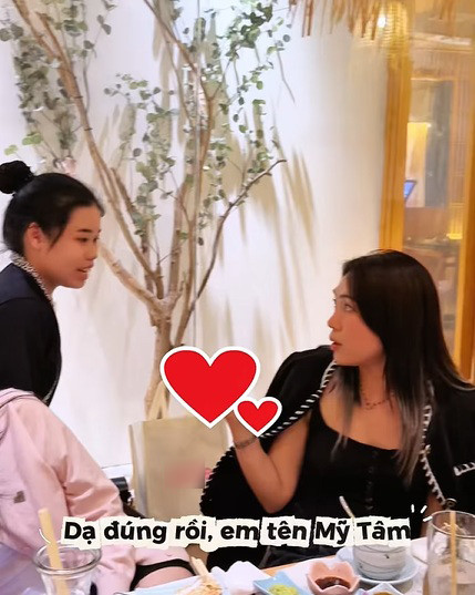 Mỹ Tâm 'đứng hình', bất ngờ khi gặp khán giả có cùng tên với mình.&nbsp;