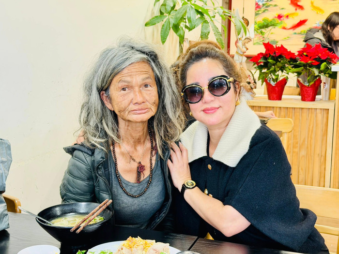 Nghệ sĩ Thúy Nga chia sẻ về tình hình mới nhất của ca sĩ Kim Ngân.&nbsp;